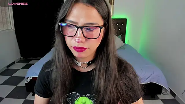 paula kawaiifu  online show from January 7, 2025, 4:59 pm