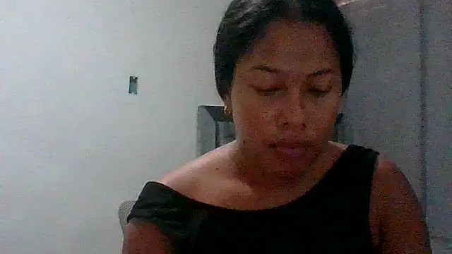 Kitra New online show from April 11, 2026, 8:46 pm