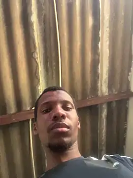 Snapshot of DManL chatting on March 19, 2026, 5:33 am DManL online show from March 19, 2026, 5:33 am