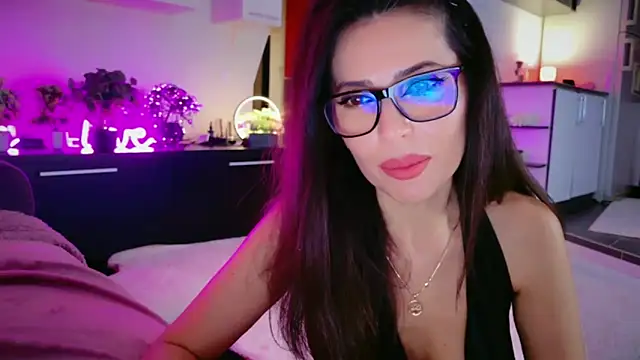 MissSmiley26 online show from April 23, 2026, 8:33 pm