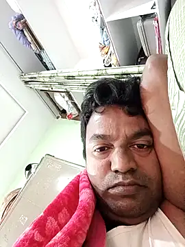 PVNRAO0831 online show from November 13, 2025, 11:31 am