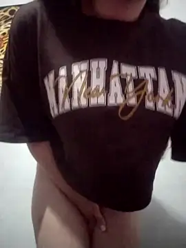 dulccemaria24 online show from February 24, 2026, 12:30 am