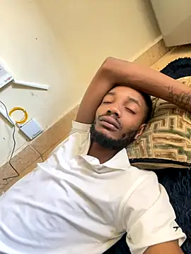 Snapshot of Dawi3 chatting on September 16, 2025, 6:58 am Dawi3 online show from September 16, 2025, 6:58 am