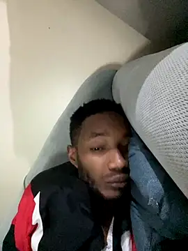 Snapshot of Dawi3 chatting on October 24, 2025, 11:56 pm Dawi3 online show from October 24, 2025, 11:56 pm