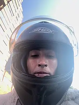 Lunapage online show from February 28, 2025, 1:03 pm