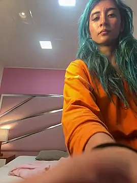 Lunapage online show from March 22, 2025, 1:08 pm