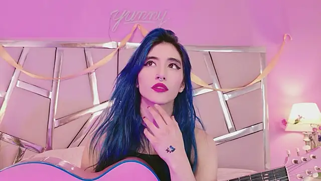 Lunapage online show from September 29, 2025, 10:36 pm