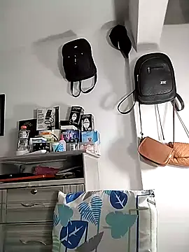 Corina hot online show from January 9, 2025, 12:14 am