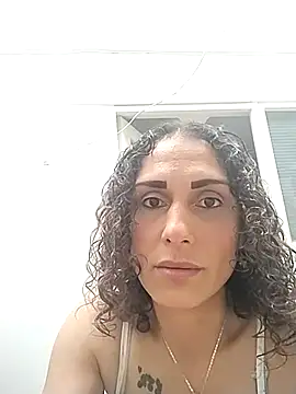 Corina hot online show from March 14, 2025, 8:38 pm