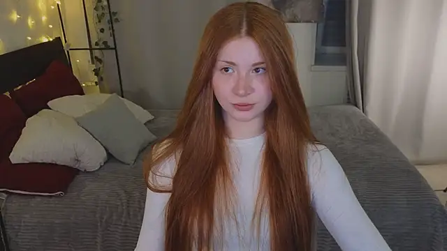 Freckle Diyana online show from April 10, 2026, 3:28 pm