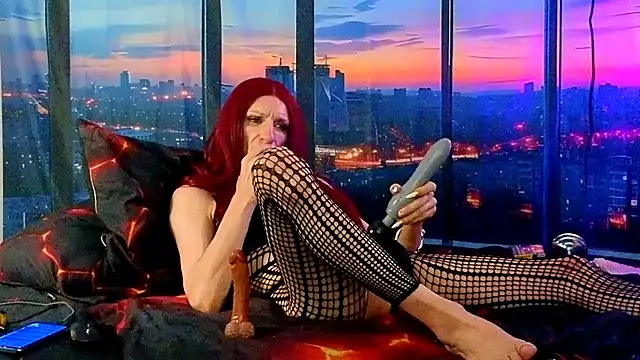 Snapshot of LuvNuk chatting on June 26, 2026, 7:07 pm LuvNuk online show from June 26, 2026, 7:07 pm