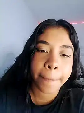 Fanny Klean online show from March 21, 2025, 8:17 am