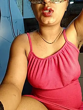 Snapshot of Manpreet_kaur21 chatting on March 7, 2026, 5:54 pm Manpreet kaur21 online show from March 7, 2026, 5:54 pm