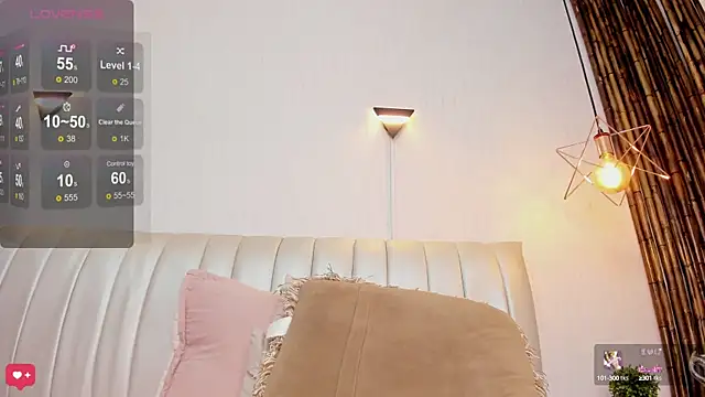 Snapshot of Zuzu_sweet chatting on March 13, 2025, 9:59 pm Zuzu sweet online show from March 13, 2025, 9:59 pm