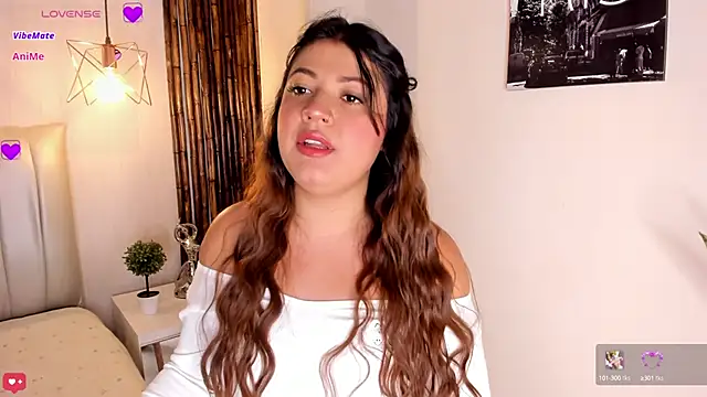 Snapshot of Zuzu_sweet chatting on September 23, 2025, 7:17 pm Zuzu sweet online show from September 23, 2025, 7:17 pm