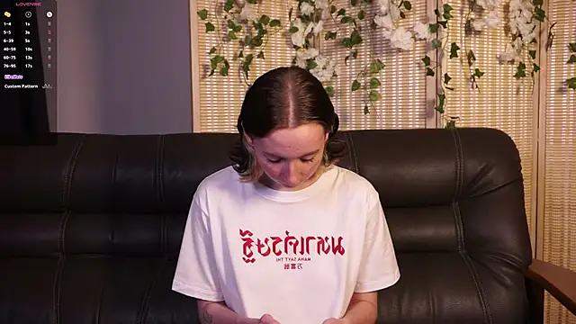 LimaLexxx online show from October 16, 2025, 5:14 pm