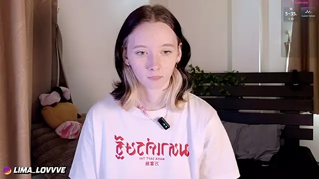 LimaLexxx online show from February 15, 2026, 7:27 am