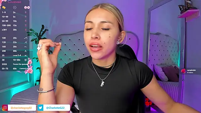 Snapshot of charlotte__grey chatting on February 16, 2025, 11:59 am charlotte grey online show from February 16, 2025, 11:59 am