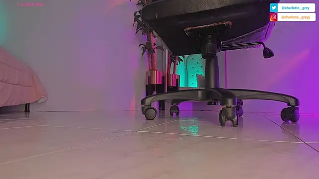 Snapshot of charlotte__grey chatting on September 20, 2025, 8:21 pm charlotte grey online show from September 20, 2025, 8:21 pm