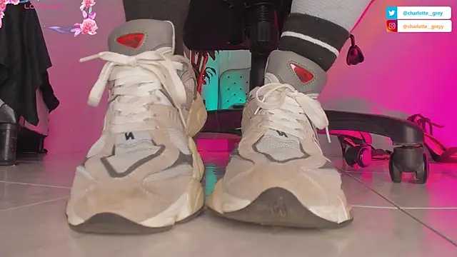 Snapshot of charlotte__grey chatting on October 18, 2025, 9:04 pm charlotte grey online show from October 18, 2025, 9:04 pm