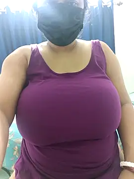 Snapshot of hot_bhabi_kolkata chatting on November 5, 2025, 2:06 pm hot bhabi kolkata online show from November 5, 2025, 2:06 pm