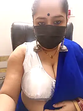Snapshot of hot_bhabi_kolkata chatting on April 10, 2026, 1:49 pm hot bhabi kolkata online show from April 10, 2026, 1:49 pm