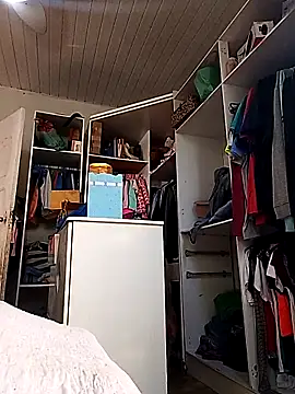 Putaepirocudo online show from April 15, 2026, 12:34 pm