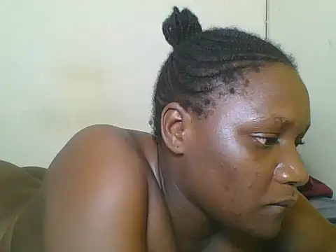 Prettyface25 online show from May 10, 2026, 10:48 pm