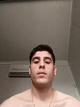 arenn1997 online show from November 25, 2025, 12:05 pm