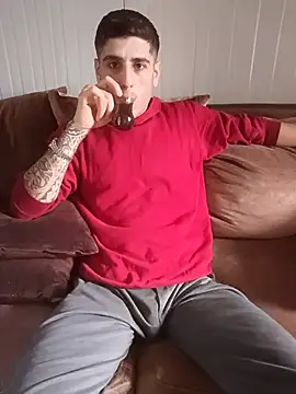 arenn1997 online show from March 21, 2026, 12:10 pm