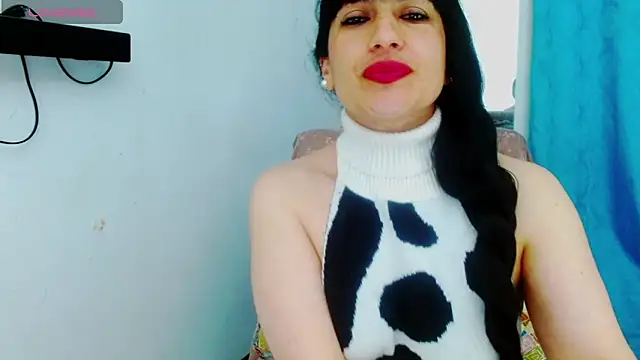 cristina connor online show from September 22, 2025, 1:29 am