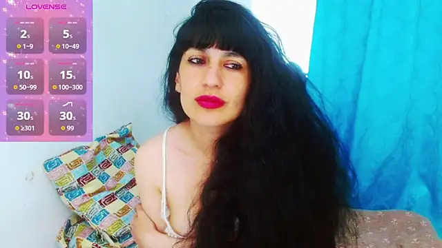 cristina connor online show from October 6, 2025, 2:31 am