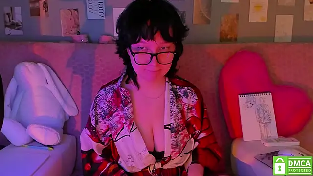 dreamgirllovee online show from March 14, 2025, 3:37 am