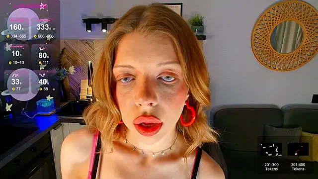 Snapshot of Hannah_Carr chatting on May 13, 2026, 7:55 pm Hannah Carr online show from May 13, 2026, 7:55 pm