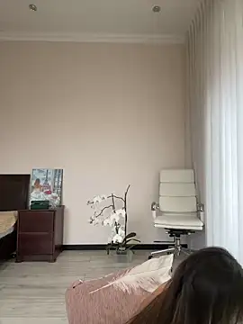 Hott Lolla online show from January 21, 2025, 8:52 am