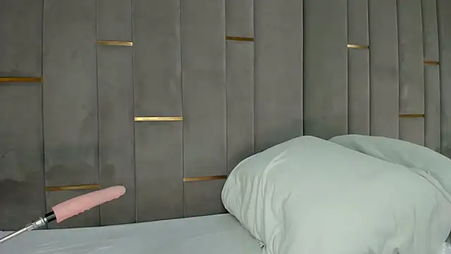 eva lim online show from March 18, 2026, 9:18 pm