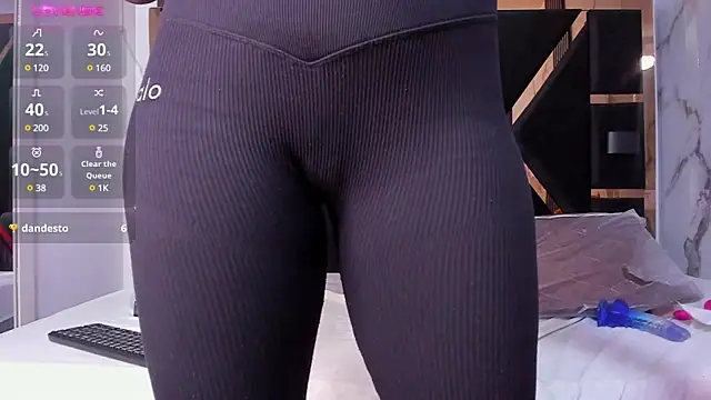 Snapshot of sweetebonny1 chatting on December 7, 2024, 2:24 pm sweetebonny1 online show from December 7, 2024, 2:24 pm