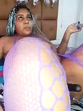 ELLA KELLY online show from February 25, 2025, 3:05 pm