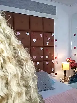 Snapshot of ELLA_KELLY chatting on February 20, 2026, 11:43 am ELLA KELLY online show from February 20, 2026, 11:43 am