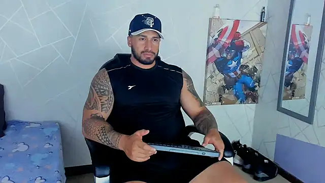 Cristian Walker online show from February 5, 2025, 9:07 pm