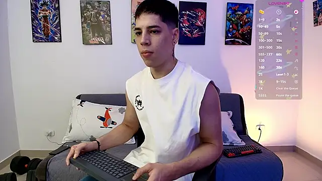 jonathanjoestar  online show from May 12, 2026, 12:41 am