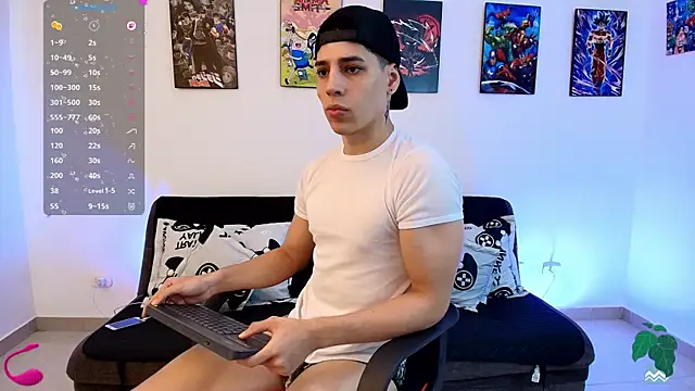 jonathanjoestar  online show from July 6, 2026, 9:39 pm