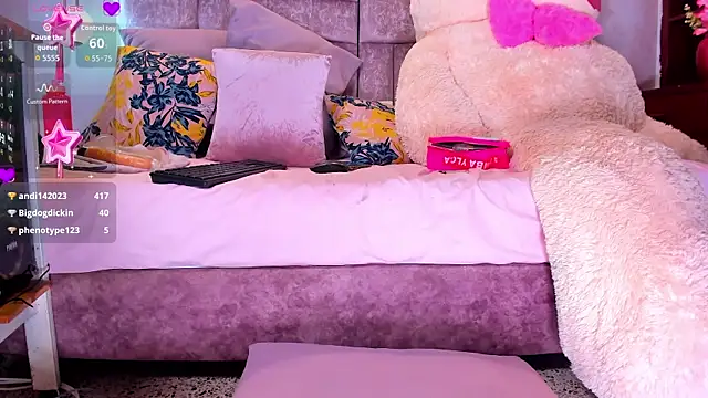 Snapshot of amina_west chatting on October 13, 2025, 5:57 pm amina west online show from October 13, 2025, 5:57 pm