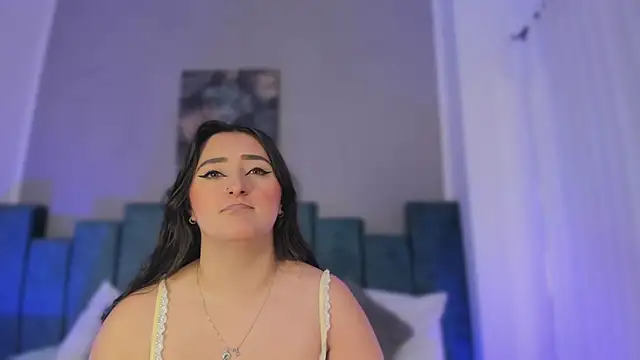 Kathia Morelli online show from July 15, 2026, 11:37 am
