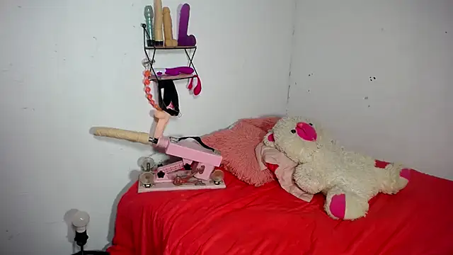 Teen porn online show from December 15, 2025, 5:34 am