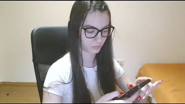 Snapshot of CuteJollie4U chatting on February 9, 2025, 6:05 pm CuteJollie4U online show from February 9, 2025, 6:05 pm