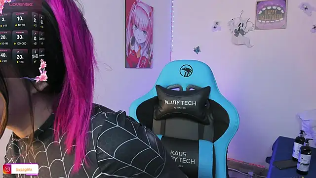 Snapshot of Julieta_cott chatting on October 10, 2025, 11:26 pm Julieta cott online show from October 10, 2025, 11:26 pm