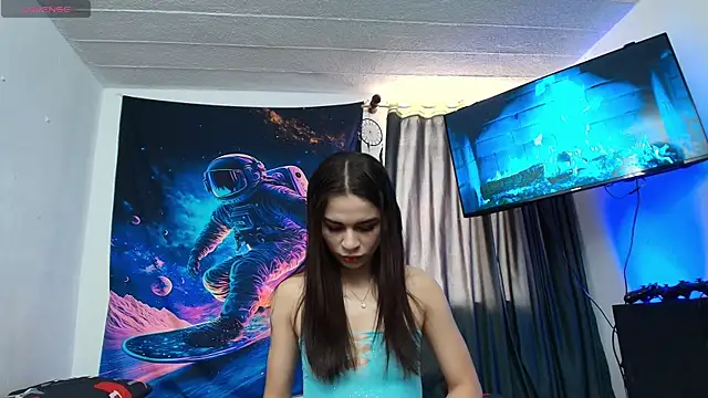 Snapshot of HotCouple_697 chatting on December 29, 2024, 6:16 pm HotCouple 697 online show from December 29, 2024, 6:16 pm