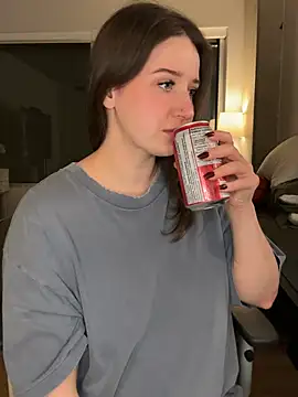 nerdynina online show from January 10, 2026, 12:23 am