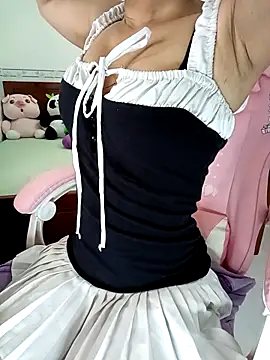    Erin    online show from October 20, 2025, 3:45 pm